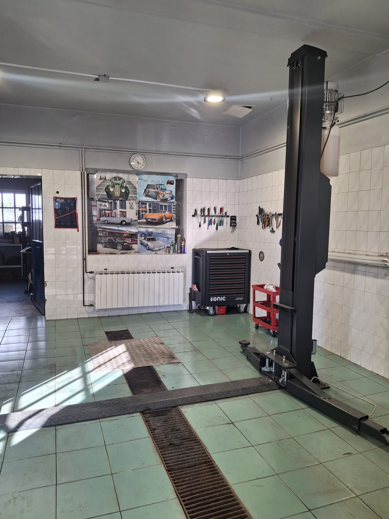 Nissan spričevalo tehničko školovanje